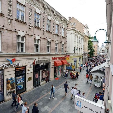East-West Lägenhet SJJ Exteriör bild